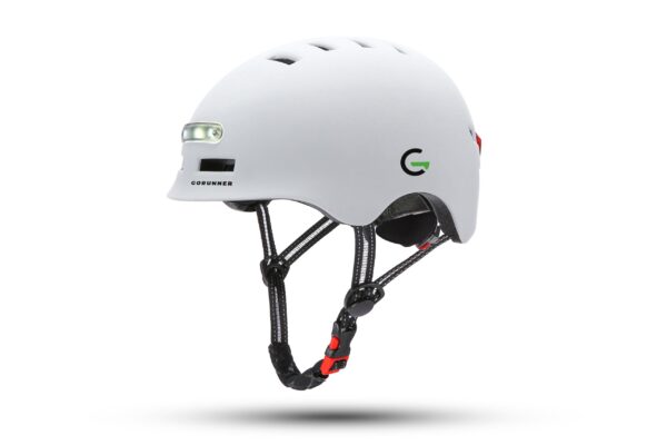 Gorunner-hvid-hjelm-logo-scaled